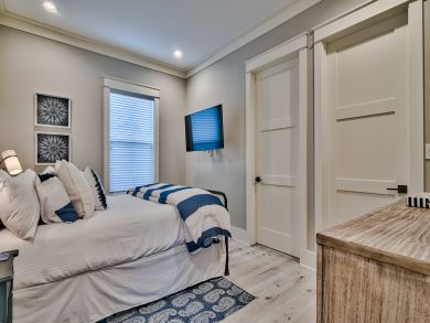 Miramar Beach Lake View Luxury Five Bedroom Home